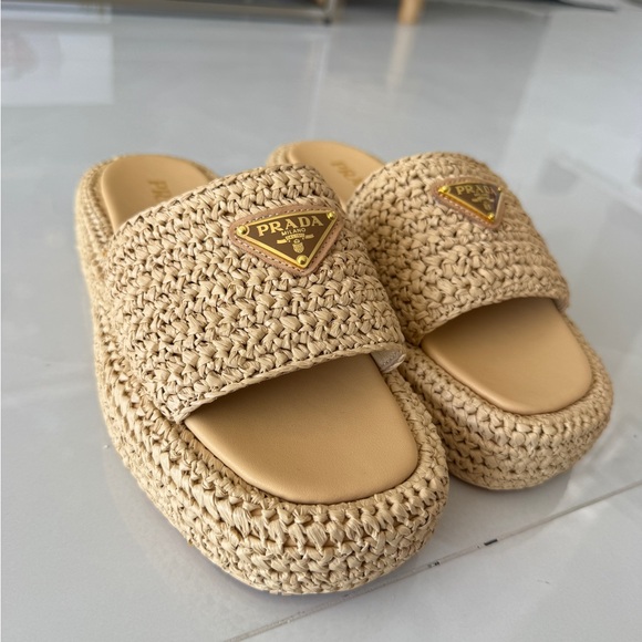 Prada Beige Woven Raffia Slide Sandals Size 37 - Picture 7 of 8